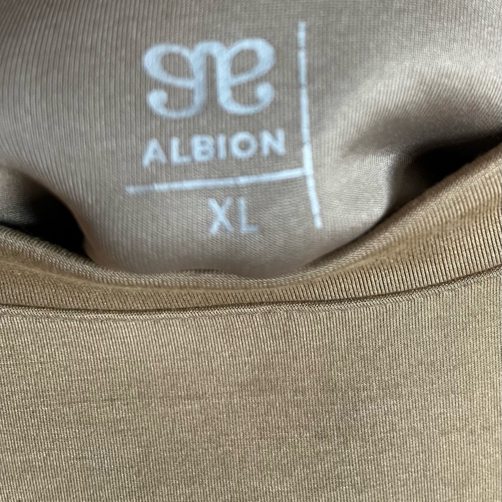 Albion fit sportswear - Picture 3 of 5